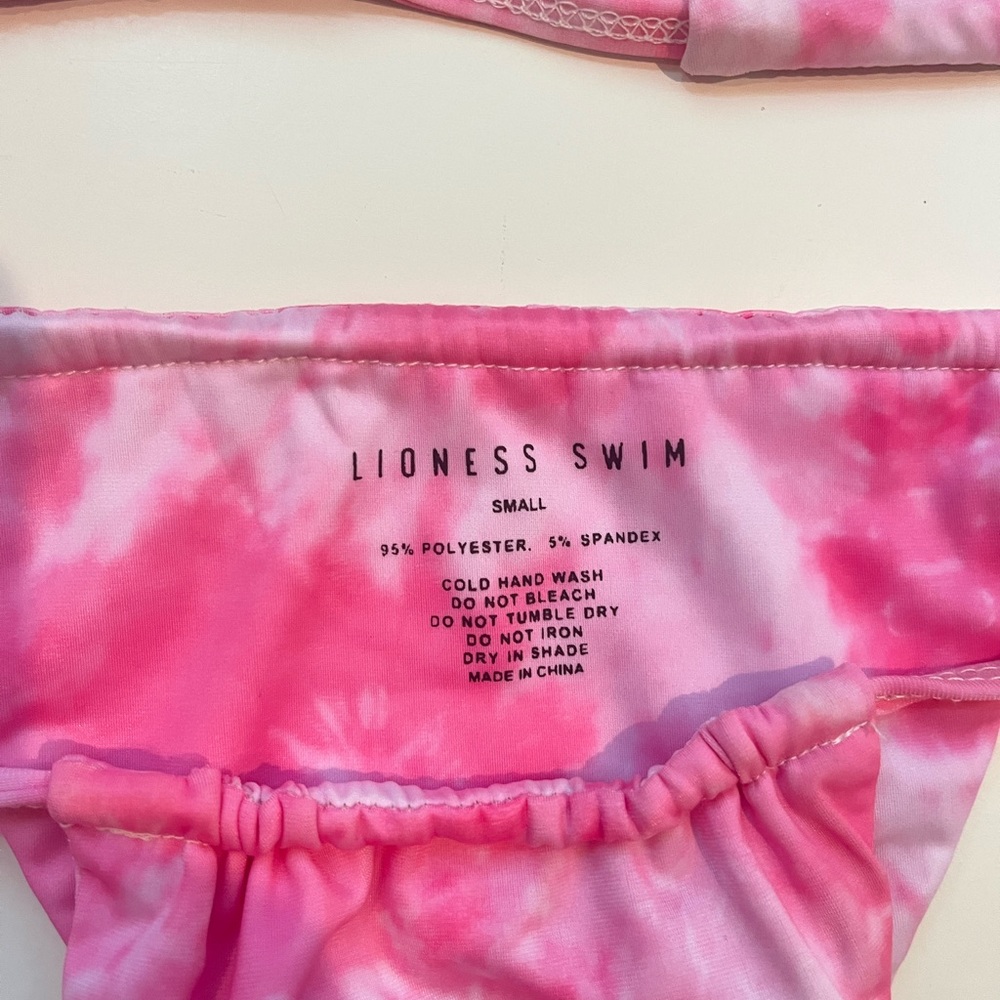 Lioness Pink Bikini NWOT